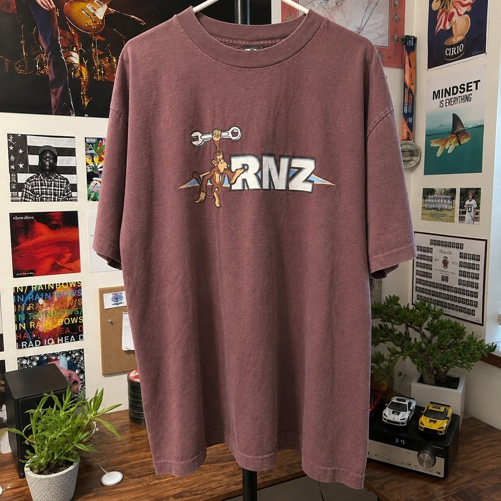 Vintage RNZ California Skate Tee XXL Burgundy 90s Single Stitch Monkey Graphic